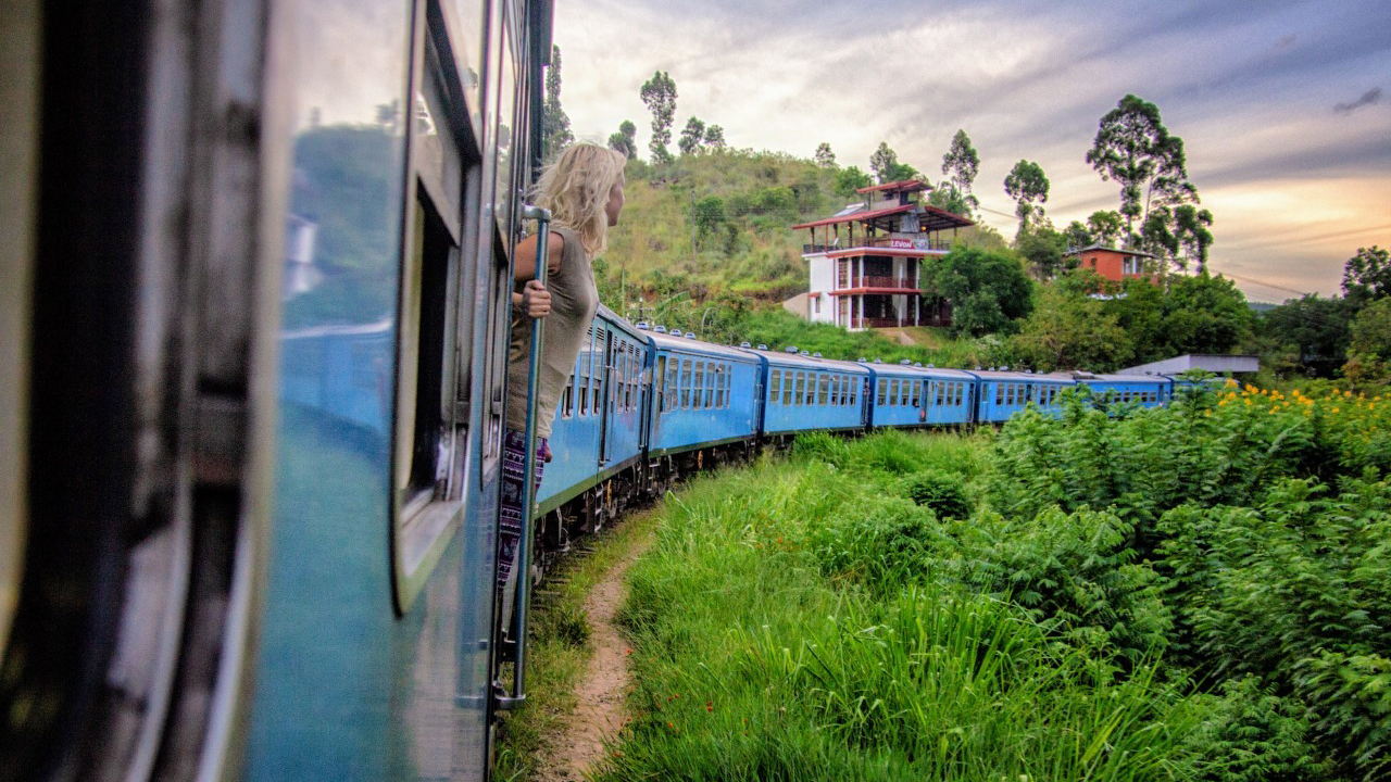 to-attract-tourists-special-luxury-train-to-commence-from-1st-october
